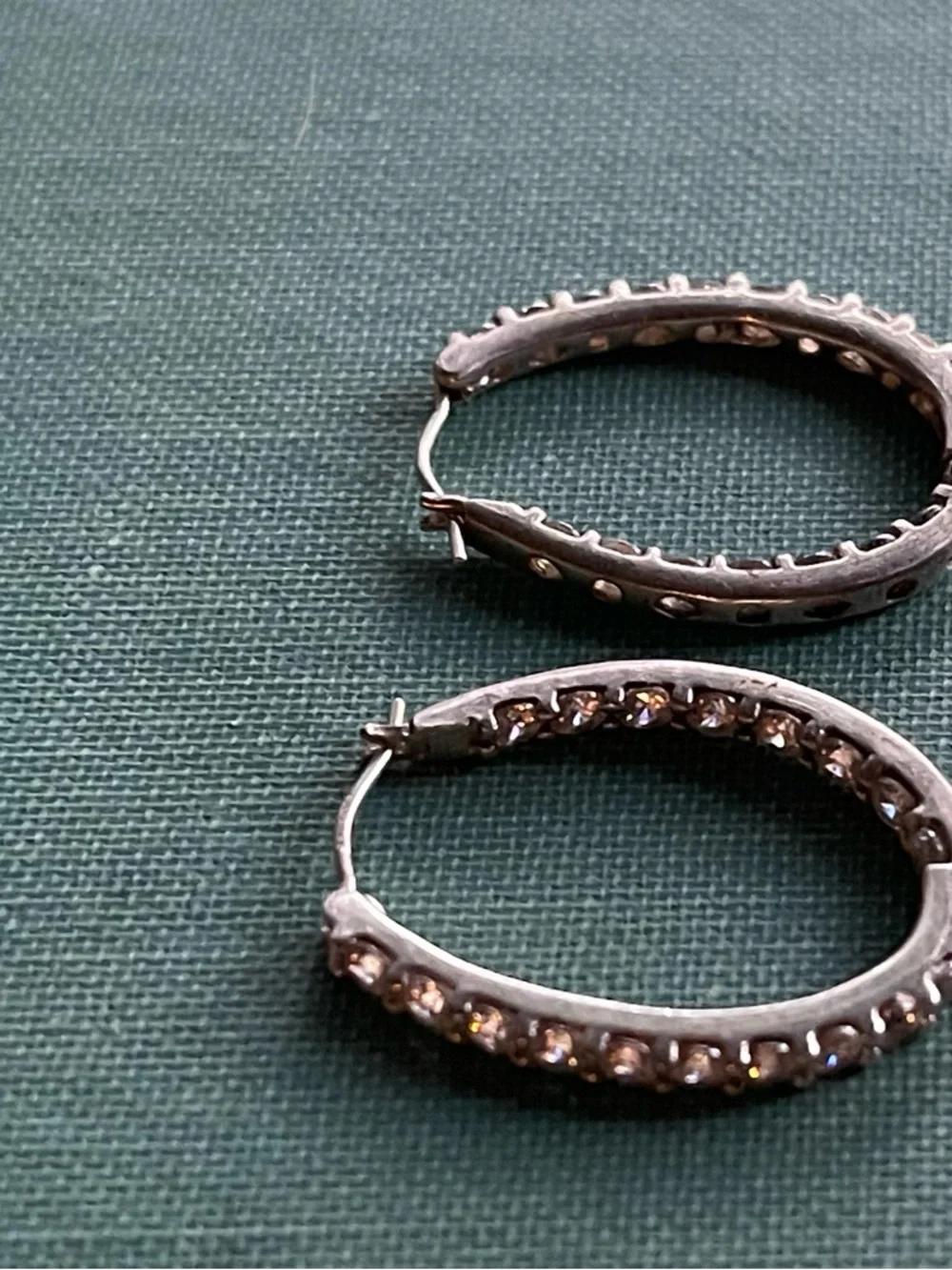 Vintage 925 DQCZ Diamonique Cubic Zirconia Sterling Silver Hoop Earrings 4.99g - Picture 9 of 10